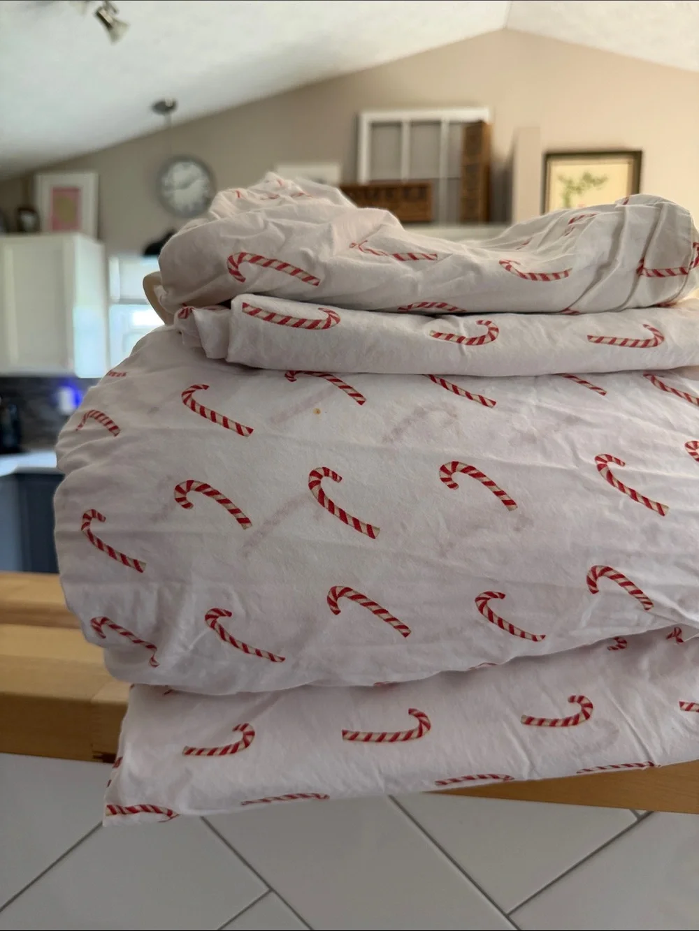 Pottery Barn Candy Cane Christmas King Sheet Set
